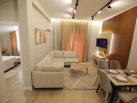 *Apartament 3+1+2+Parking Me Qira | ne Porcelan*