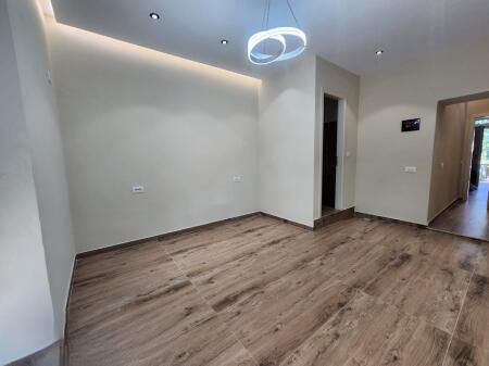 STUDIO FOR RENT, NEAR MYSLYM SHYRI! 450 € /Month