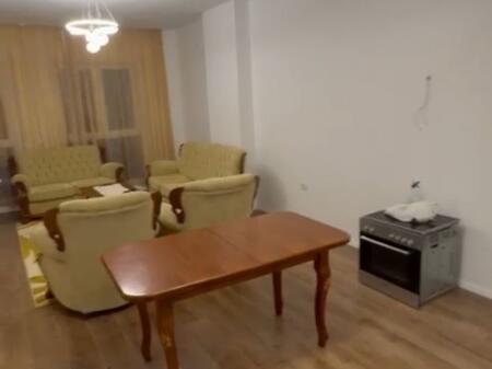 APARTAMENT ME QERA 2+1+2