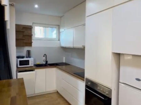 Apartment 2+1+2 for sale in Zogu i Zi