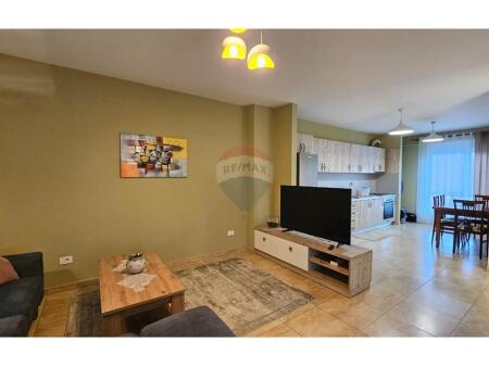 Apartament 2+1 me qira, Kompleksi Kontakt