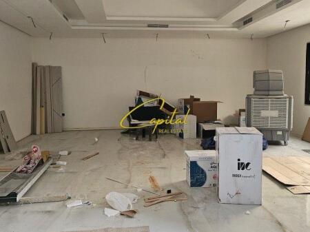 BUSINESS PREMISES FOR RENT 75 M2 MYSLYM SHYRI 120,000 LEKE