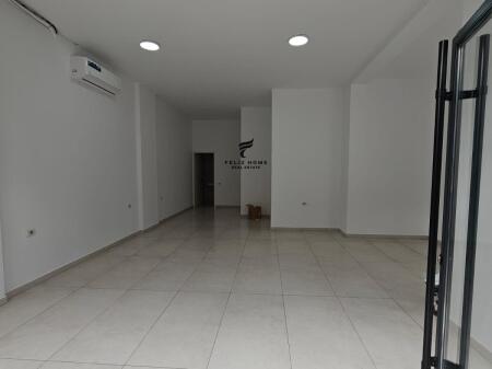SHOP FOR RENT 65 M2 DON BOSKO 55,000 LEKE