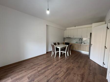 📣 SHITET Apartament 2+1 Me 2 Tualete Dhe 2 Ballkone 📍 Bulevardi i Ri ✨