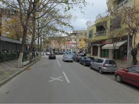 Jepet me qira apartament 1+1 te Mine Peza !