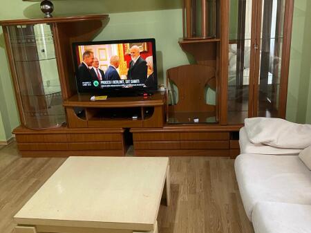 Jepet me qera apartament 2+1