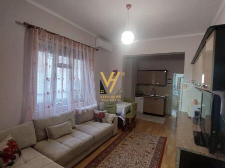 JEPET APARTAMENT 3+1+2+BLK ME QERA TE RRUGA BARDHYL 60.000 LEKE