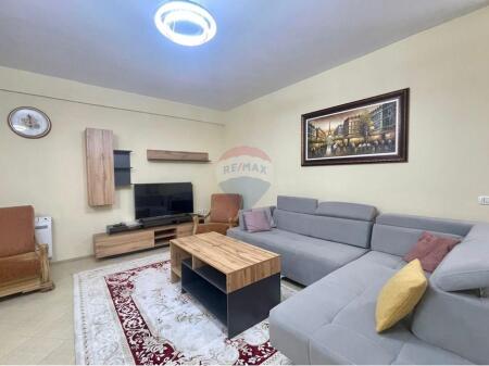 APARTAMENT 2+1 ME QIRA TE NENKALIMI I K. BOTANIK