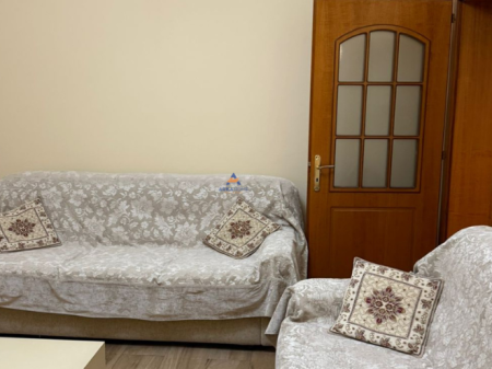 JEPET APARTAMENT ME QERA 2+1+BALLKON "PRANE KESH,VASIL SHANTO" 700 EURO