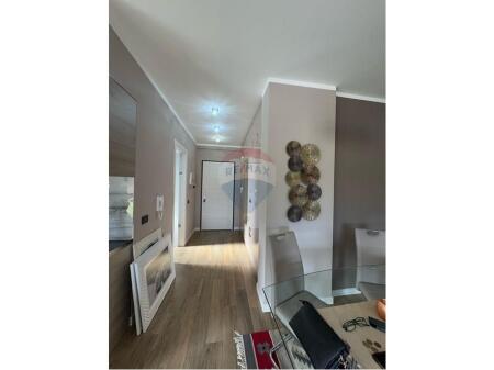 QIRA, APARTAMENT 3+1+2 TEK LIQENI I THATE!