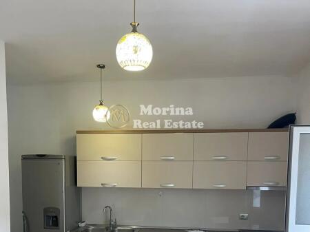 Qera, Ambjent Biznesi, Komuna E Parisit, 750 euro/muaj