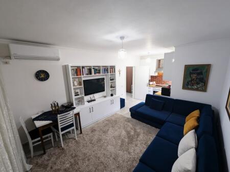 APARTAMENT ME QERA 1+1 SHKOZE 400 EURO
