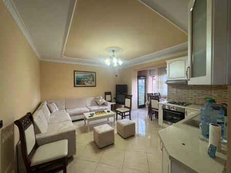 Apartment me qera