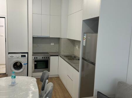 Jepet apartament 1+1- Me Qera- Mangalem- Ali Demi