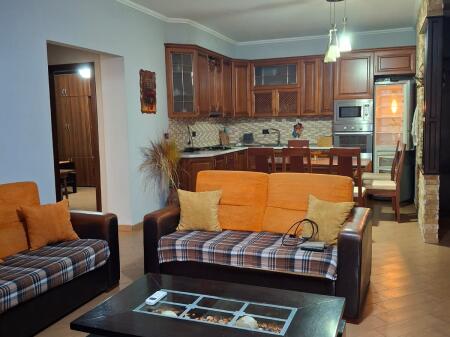 Apartament 2+1 me qira ne zonen e Astirit
