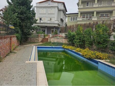 Villa in Vendita a Mjull Bathore