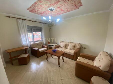 XHAMLLIKU, APARTAMENT 1+1 PER QIRA