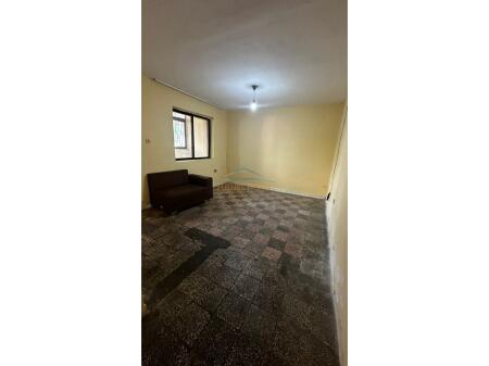 For sale, Apartment 1+1, New Bazaar, Tirana.
