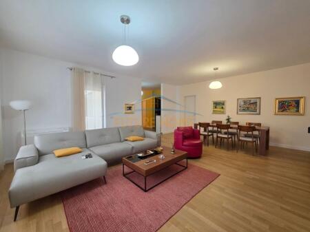 SHITET APARTAMENT 3+1 , REZIDENCA TOUCH OF SUN, SAUK