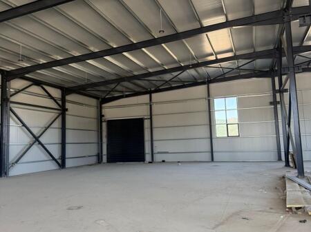 🏭 Kapanon me qira në Vaqarr