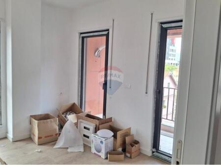 Apartament - Për Shitje - Rruga Qemal Stafa, Tiranë (ID: 530181010-2282)