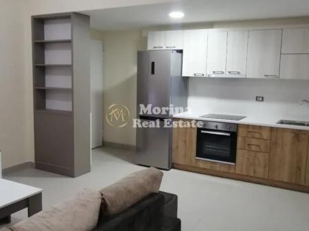 Qera, Hyrje Private 2+1, Komisariati 4,  450 euro/muaj