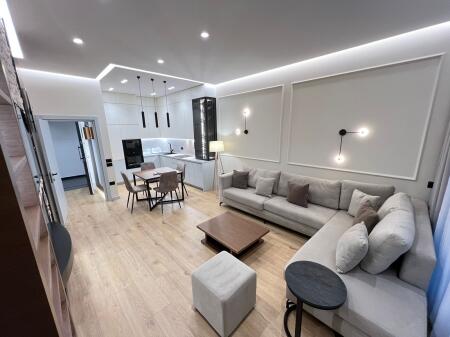 Apartament me qera 1+1+parkim Square 21