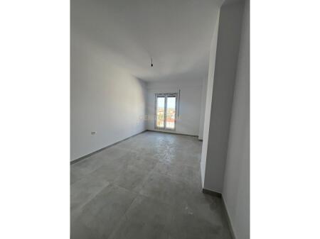 Apartment 2+1+2 for sale 🏡 – Kamëz, Tirana