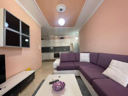 Apartament 1+1 me qira Myslym Shyri 600 euro