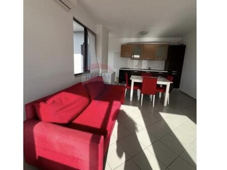 Jepet Apartament me Qira 2+1+2 te Brryli
