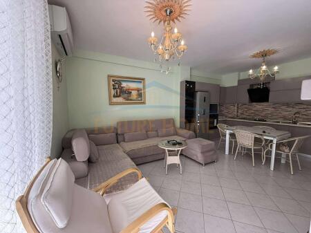 Shitet , Apartament 1+1 , Misto Mame, Tiranë