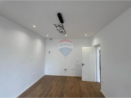 Apartment 2+1+2 for rent – Myslym Shyri