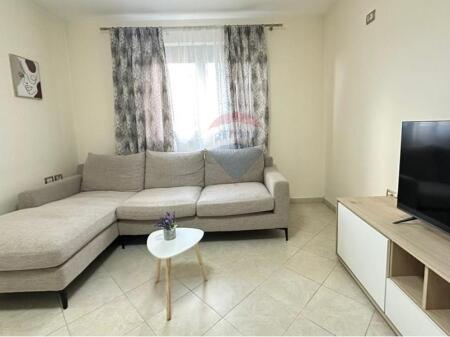 Shitet Apartament 1+1, Oxhaku Tirane