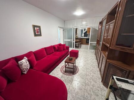 Viale Zogu Par Appartamento 2+1+2 In Affitto
