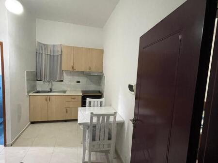 Apartament për qera 1+1 - Nenstacioni elektrik