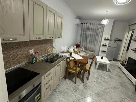 Qera, Apartament 2+1, Astir, 500 euro/muaj