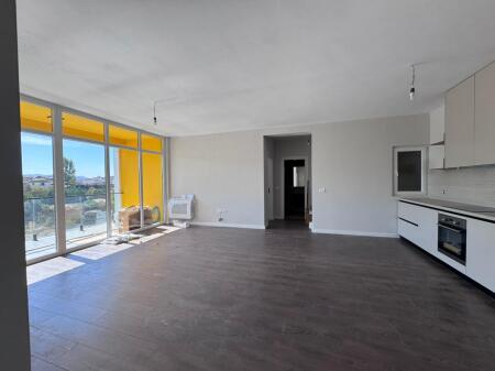 For rent Apartment 2+1, New Boulevard, Bermon Complex, Train Station 650 euros