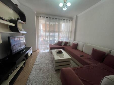 Shitet apartament 2+1 Misto Mame,  Rruga Besim Alla