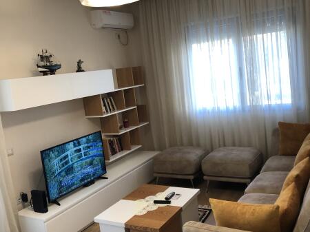 apartamnet lungomare vlore