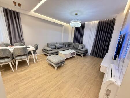 📣 QERA SUPER Apartament 2+1 Me 2 Tualete Dhe 2 Poste Parkimi 📍Kompleksi FZ, Liqeni i Thate ✨  