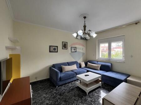 Aprtament 2+1 per qira tek Sheshi Skenderbej