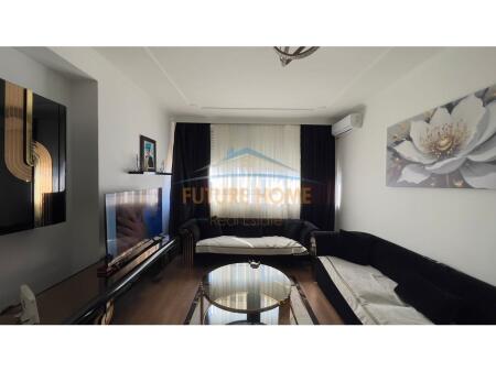 Shitet, Apartament 2+1, Porcelan, Tirane