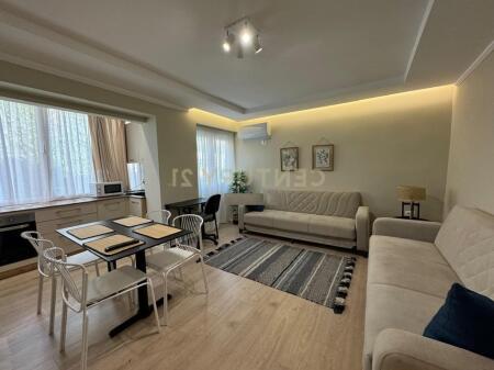 APARTAMENT 1+1 PER QIRA