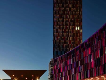 OFFICE FOR RENT 245 M2 ARENA STADIUM 6900 EURO