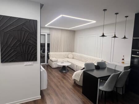 Apartament Me Qera 1+1 Tek 5 Maji (ID B2101314) Tirane​