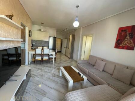 Apartament 2+1 me qira, Myslym Shyr