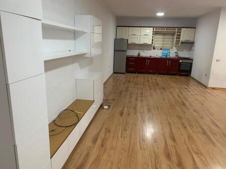 Apartament 2+1+post parkimi, Yzberisht!