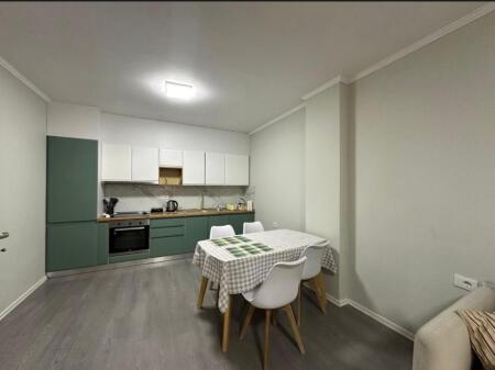 Ofrohet per qira apartament 1+1 per qira te 5 maji