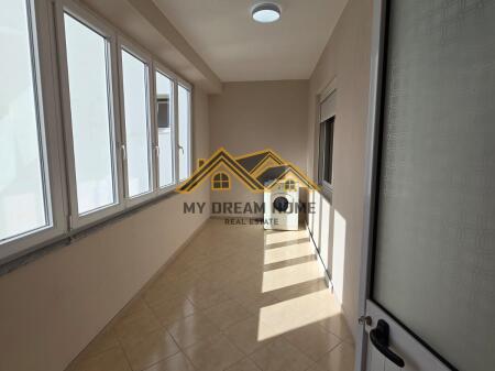 JEPET ME QERA APARTAMENT 1+1 ISH URT DURRES