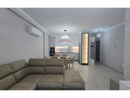 Apartment (2+1+2) for rent plus parking space